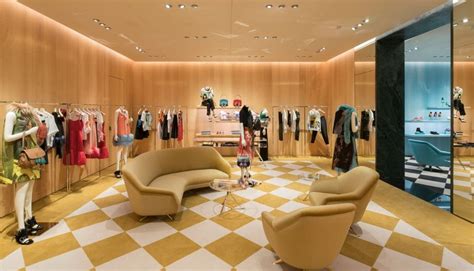 prada customer service usa